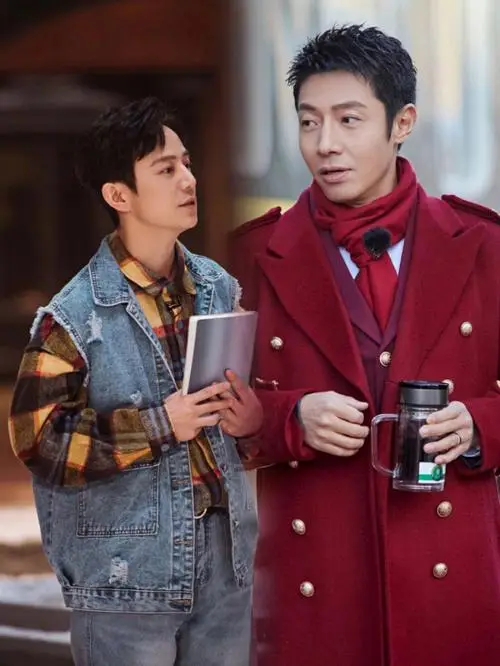 何炅撒贝宁元宵同框,猜中绝妙灯谜.