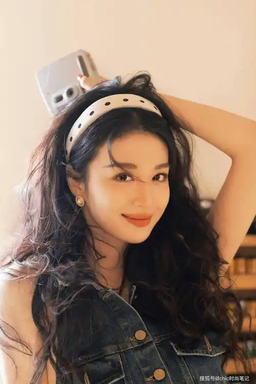 《听说你喜欢我》,王楚然的清纯长相,轻松拿捏氛围感