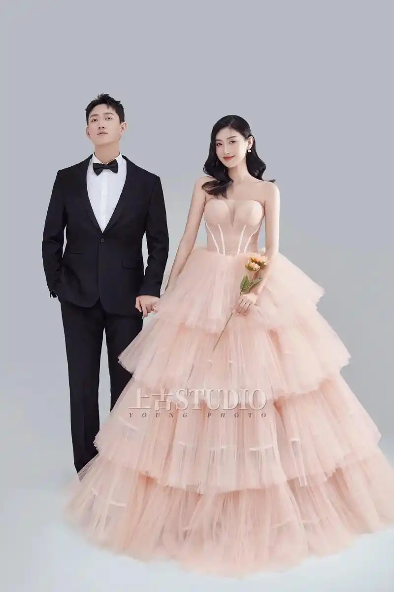 极简彩纱系列婚纱照