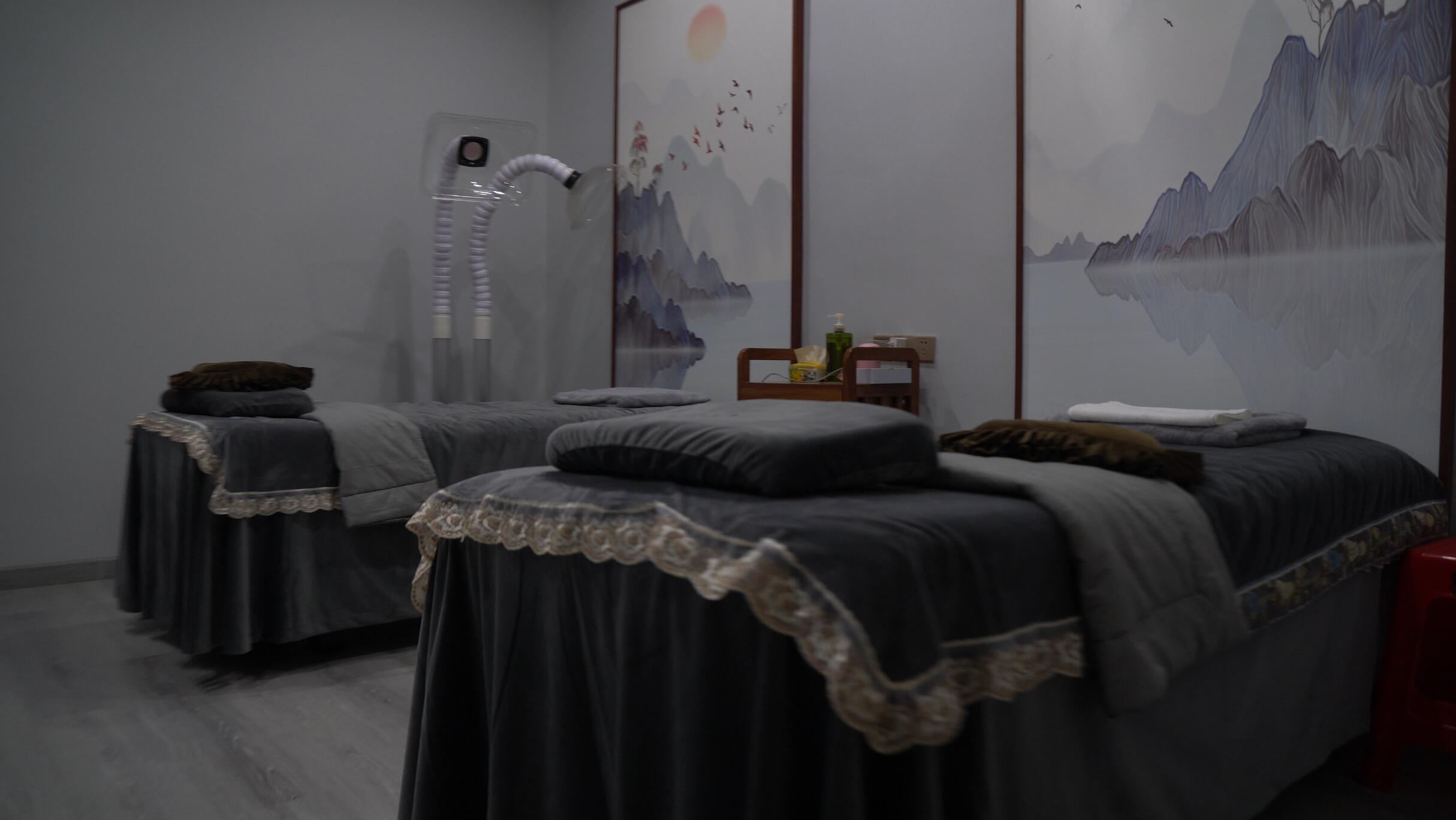 刘丫丫艾灸养生馆落户羊山_加工