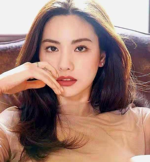 韩国天使林珍娜,被誉为"亚洲第一脸蛋儿",真实美还是整容秀