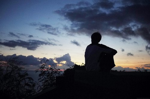 男生伤感寂寞背影