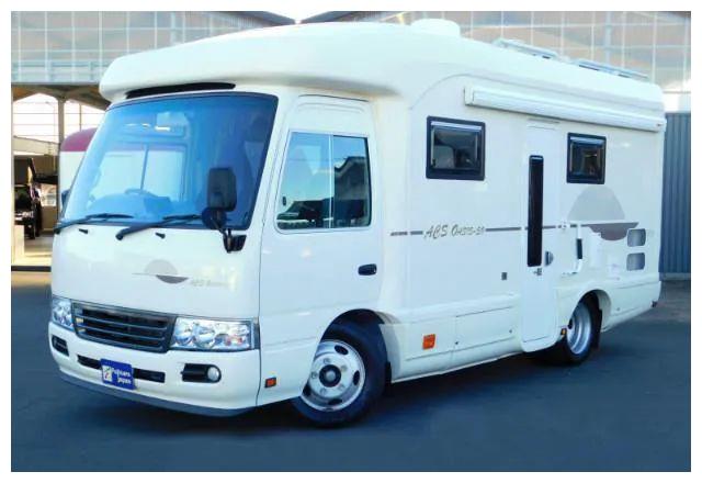 罕见的中巴房车和丰田考斯特齐名40l动力车内如豪华包厢