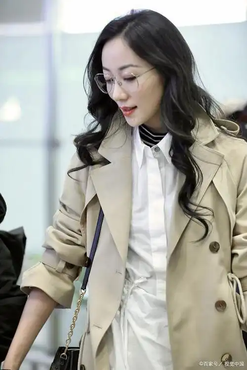 韩雪为什么这么有钱 韩雪为什么这么有钱呀