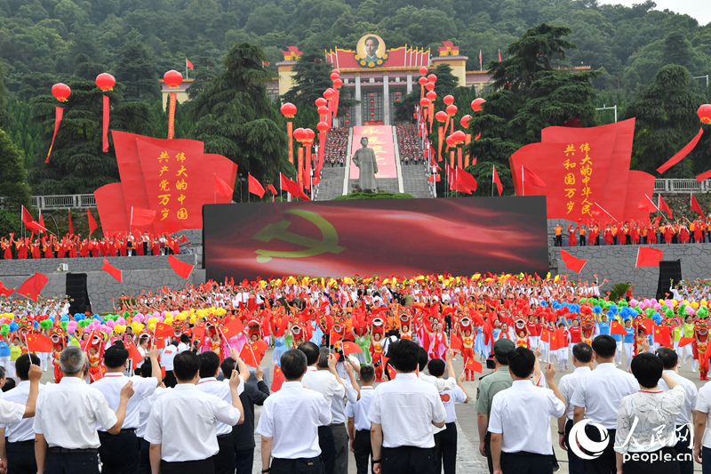 [网连中国]党的生日,人民的节日 各地群众欢庆建党百年