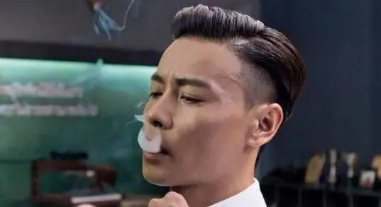 原创2次打倒吴京打坏甄子丹鼻梁连发哥都要叫师父的张晋究竟是什么人