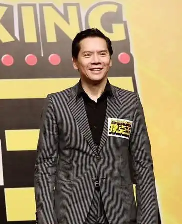 向华强个人资料和图片;也是黑社会"洗钱"的黄金乐园