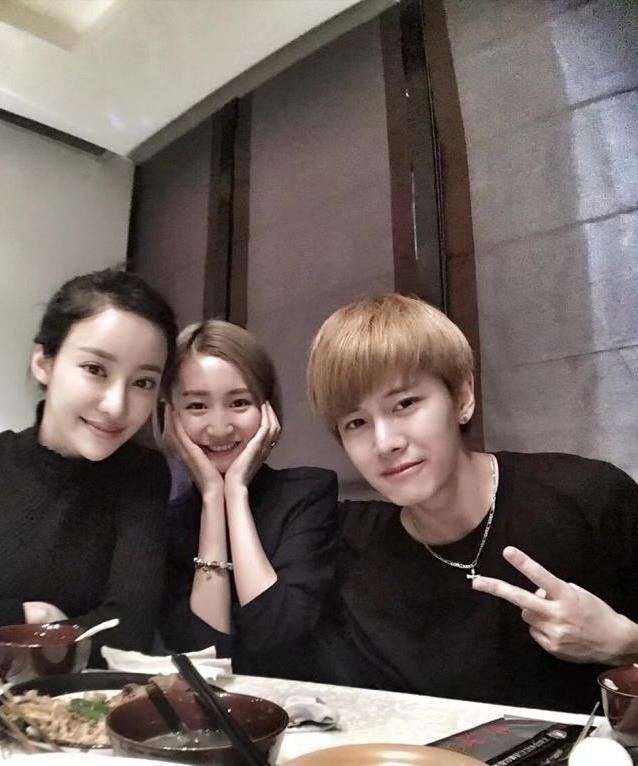 任嘉伦的媳妇聂欢:丈夫成名背后有辛酸,在家做全职太太也幸福