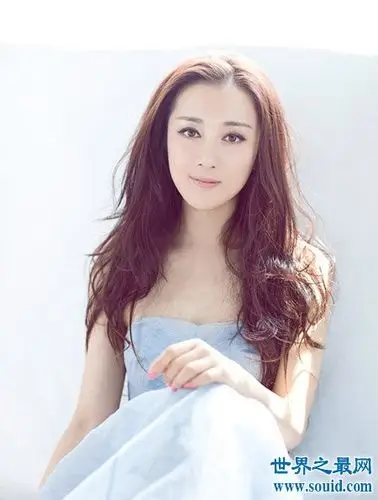 假面皇后李依晓原来是这么美 另一面的李依晓(2)