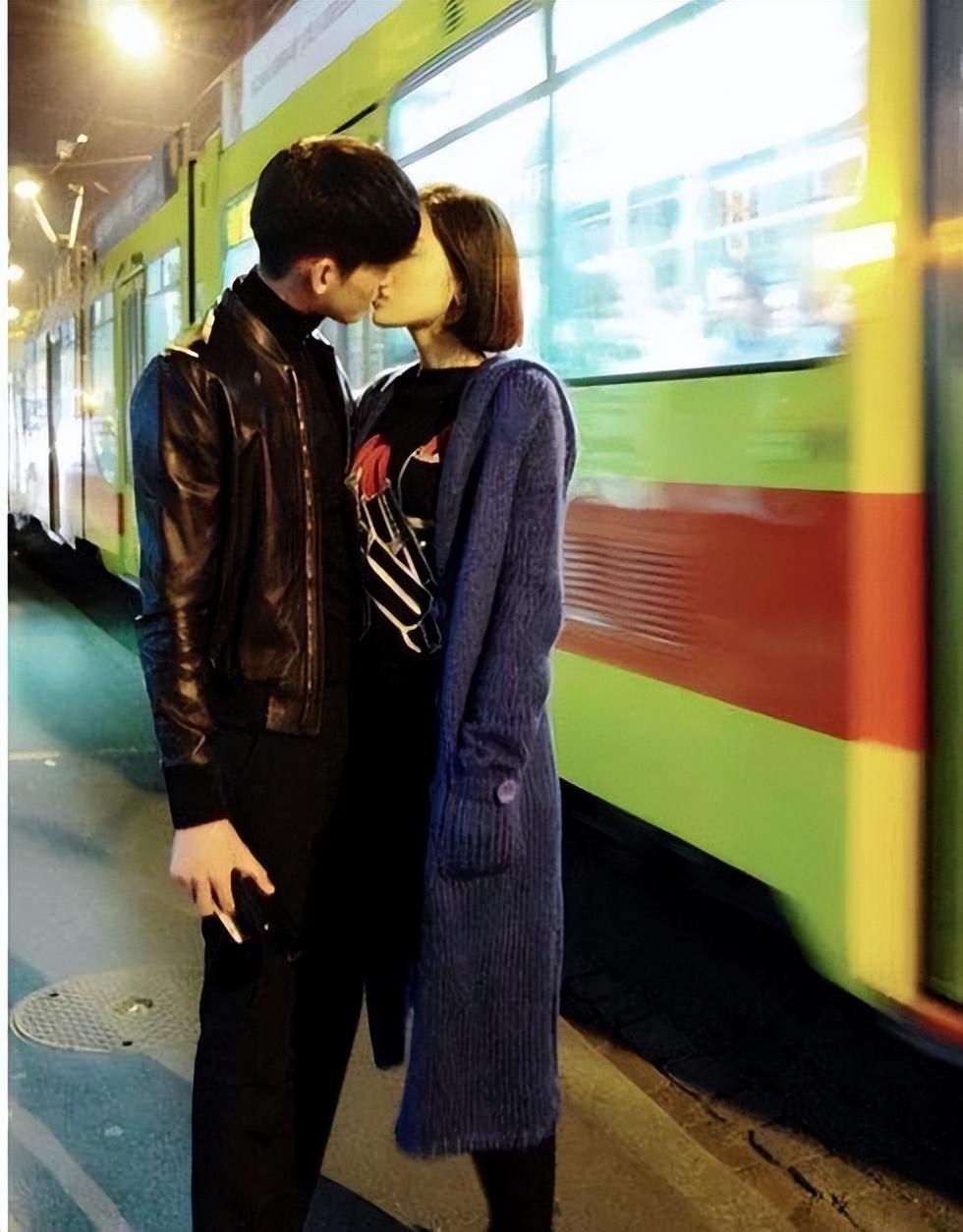 "国民女神"古力娜扎近日海边泳衣照片曝光_图片_模式_张翰