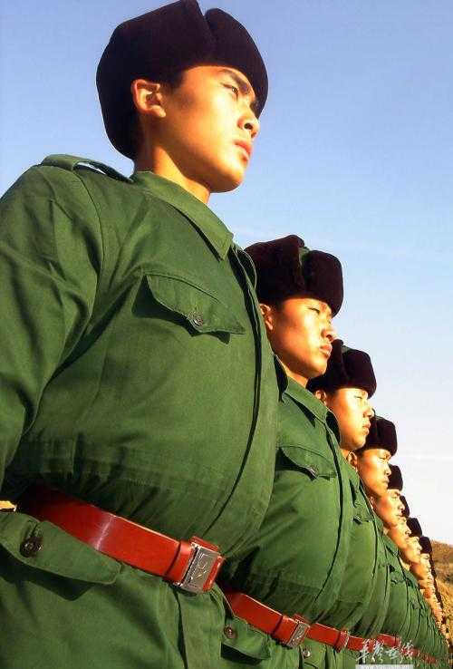 训练也分很多种,队列? 体能? 业务?是新兵连? 还是在老连队?