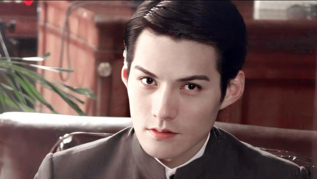 严屹宽:妖孽邪魅!神级建模脸!言情小说的霸道总裁说的就是他吧