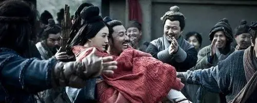 连高官都不放在眼里的豪门,为何执意将女儿嫁给一个酒徒?