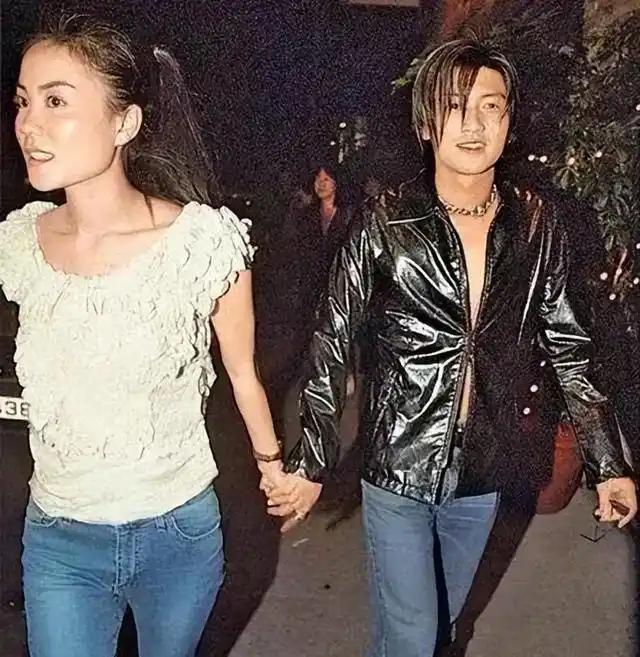 谢霆锋为何死心塌地爱王菲这么多年其实答案俗套又露骨