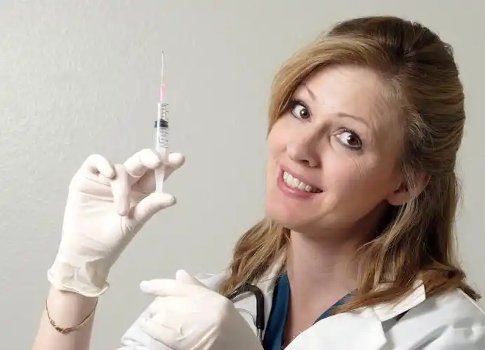 医疗,注射,打针,人物注射打针图片 医疗,注射,打针