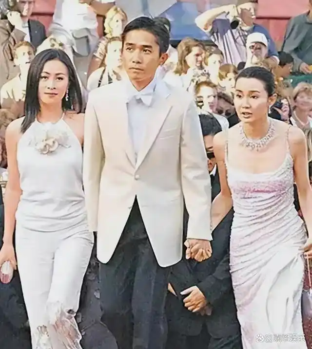 董洁14岁儿子神似梁朝伟,大鼻子如出一辙,网友疑惑重重