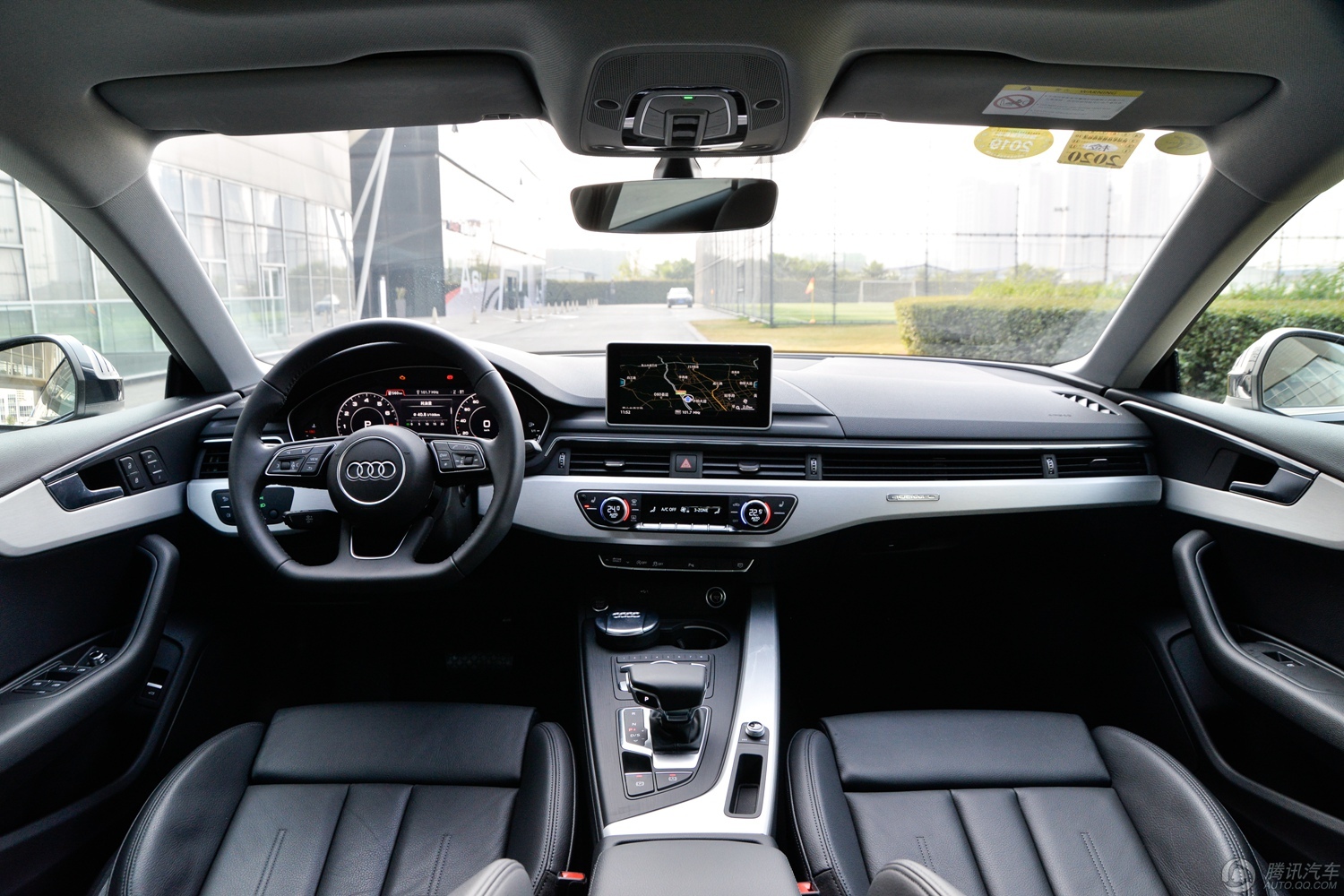 奥迪a5内饰