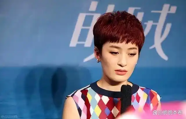 曾轶可:暧昧刘亦菲,因"飞机门"被指责,性取向是个谜?