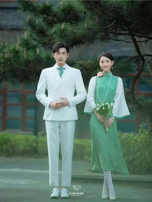 民国风婚纱照烟雨入江南