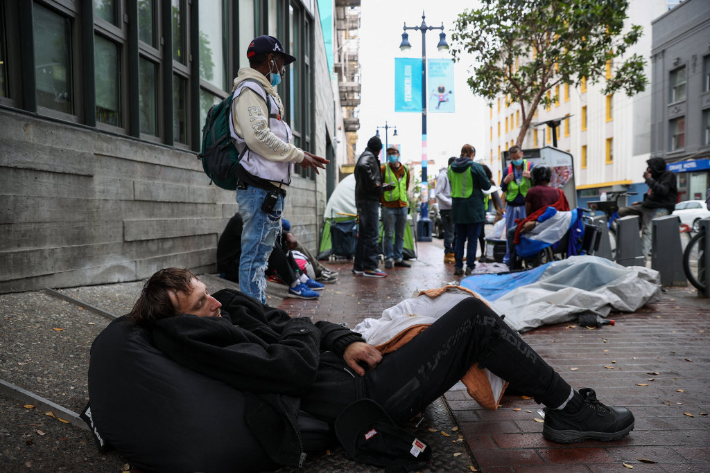 美国旧金山街头无家可归者营地(资料图)
