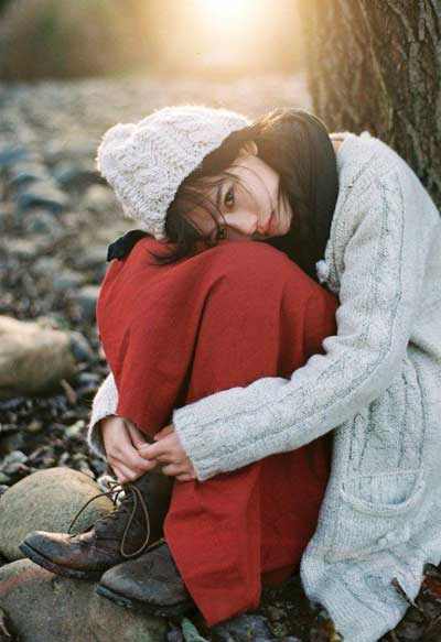 520伤感情侣图片说说:我实在是太想要记住你了