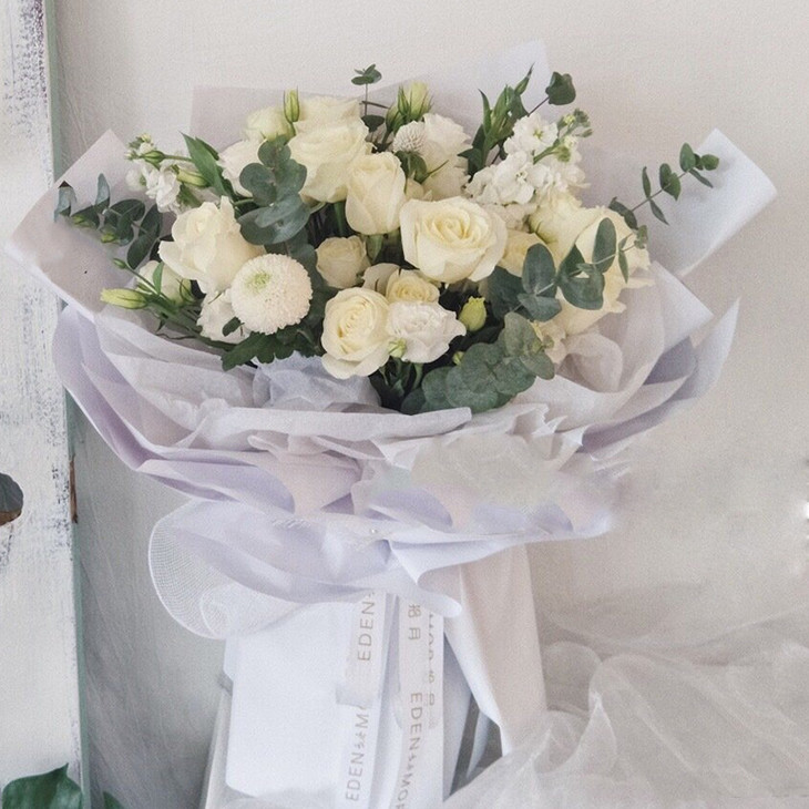 清新ins风混搭花束时尚精致香槟玫瑰粉玫瑰白玫瑰紫玫瑰海洋之歌送女