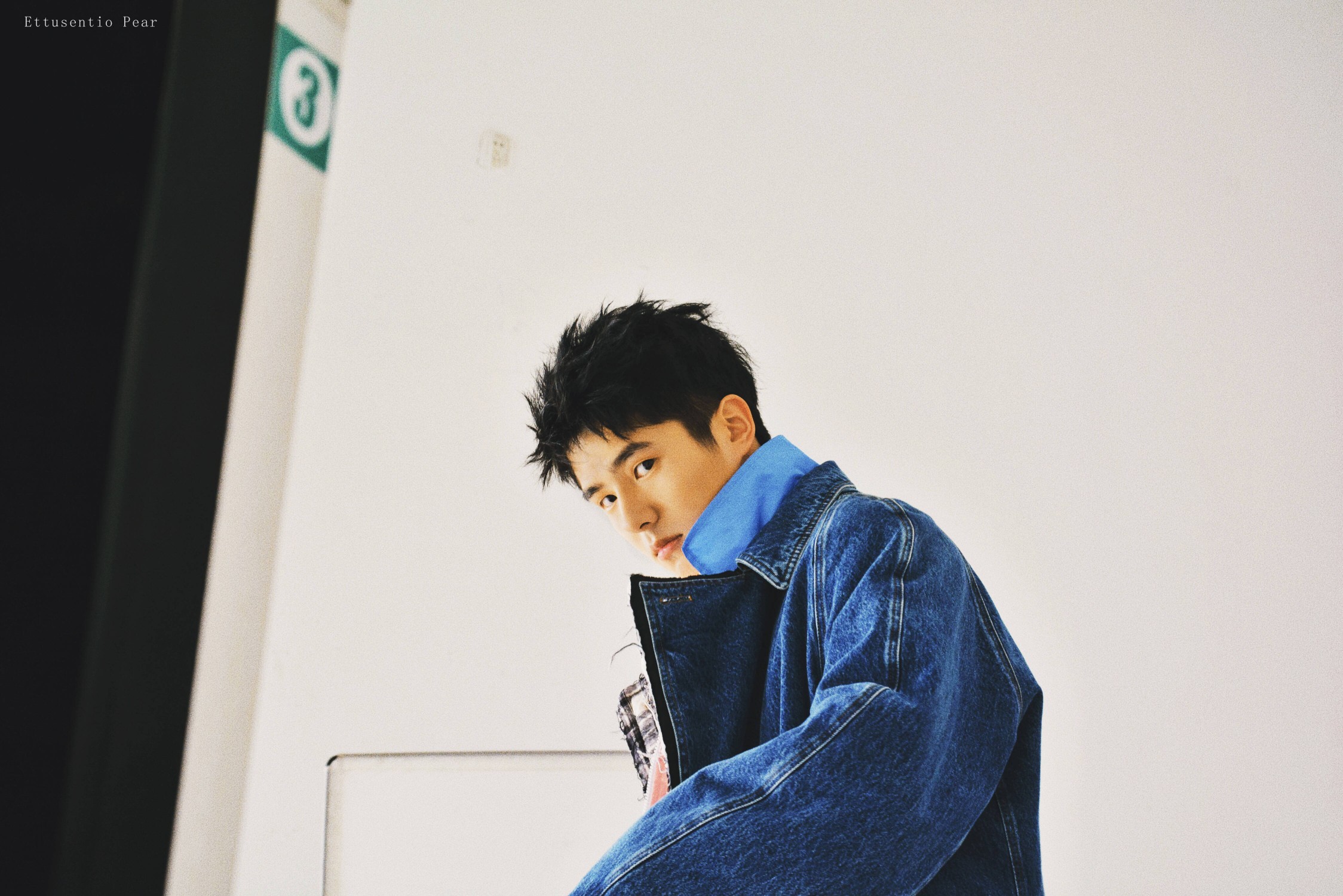 明星 壁纸 刘昊然