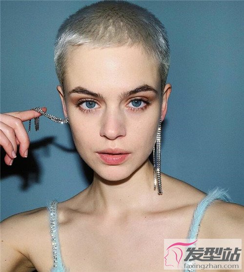 超a酷炫女生寸头 清爽利落霸气十足