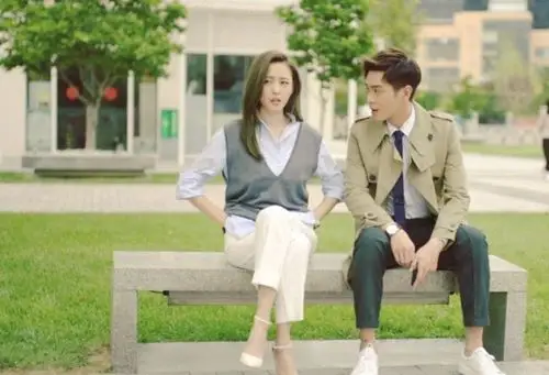 张若昀和张天爱这对cp未播先火,两个人简直太般配了