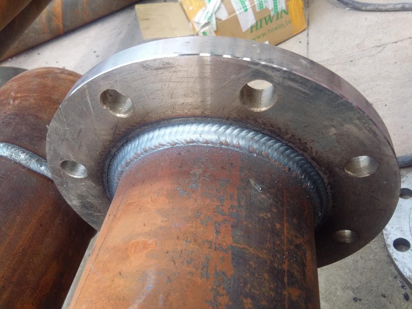 管道焊机,管道自动焊机在法兰焊接中的应用