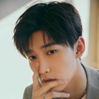 邢昭林最帅图片微信头像点击鼠标右键下载