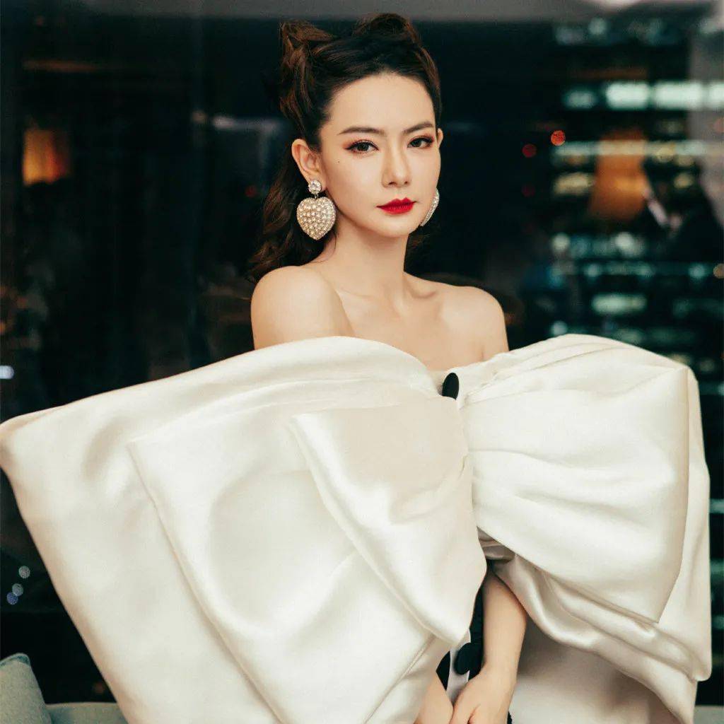 【微信头像】戚薇