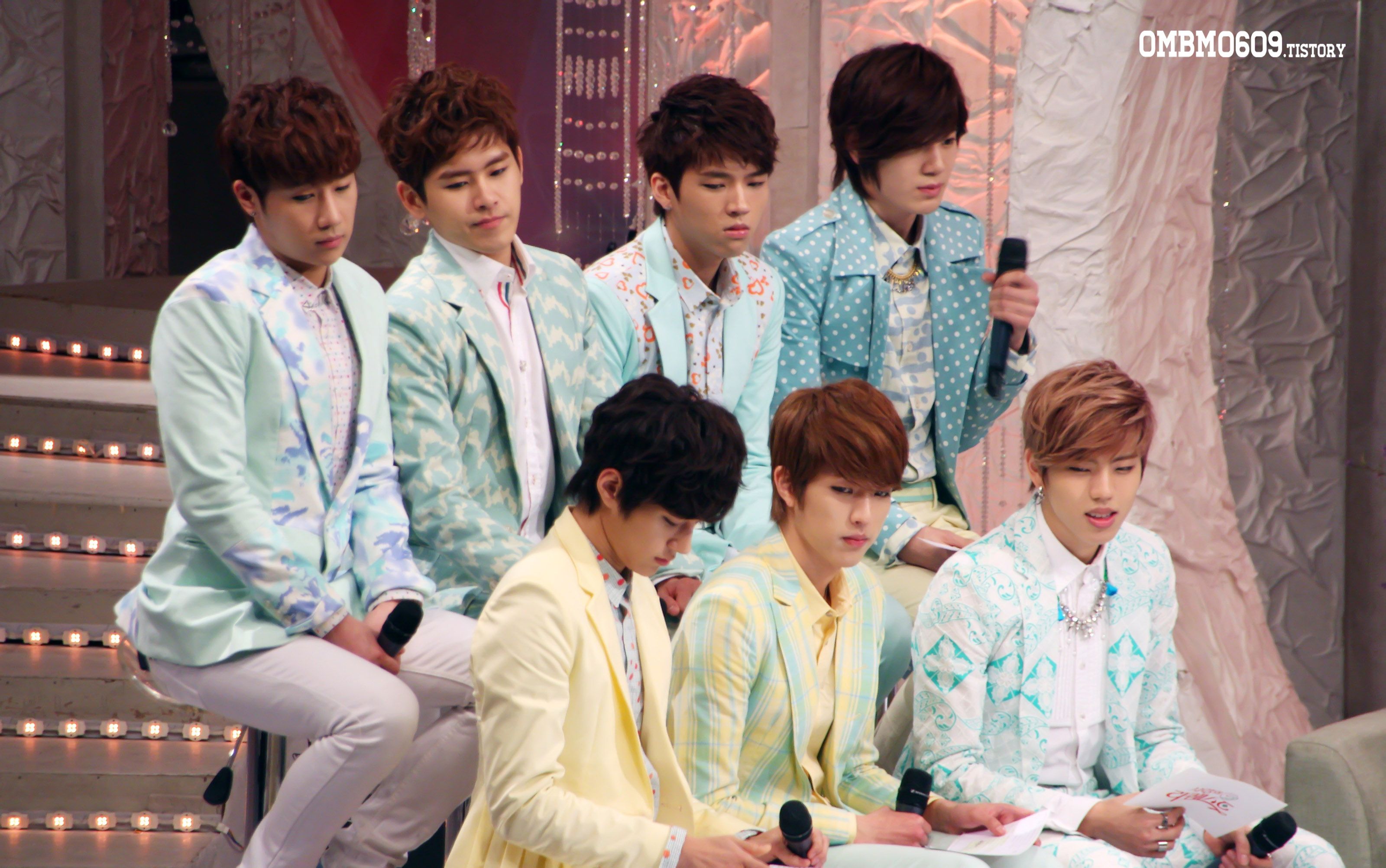 infinite l 金明洙/全体 下面几张照片各是什么日期什么活动?