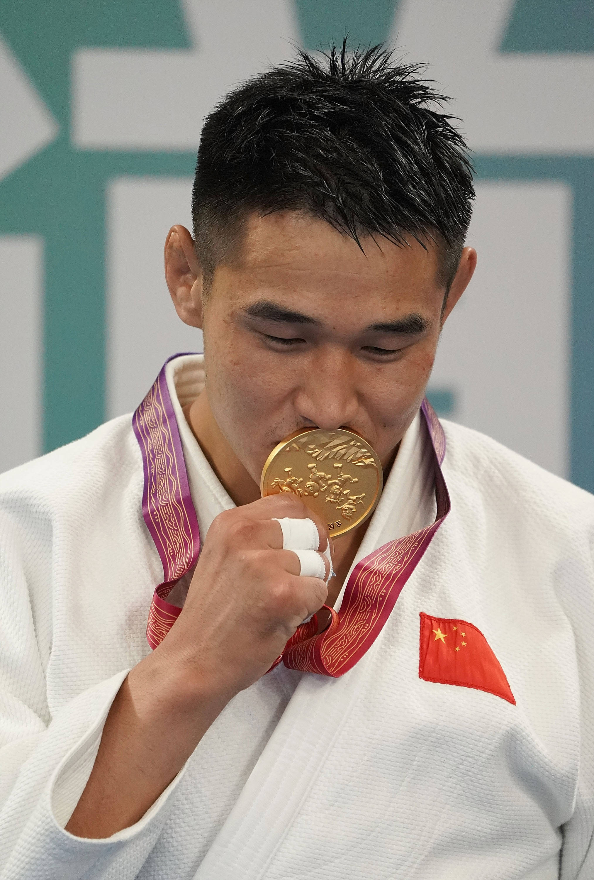 柔道——内蒙古队布和毕力格夺得男子90公斤级冠军