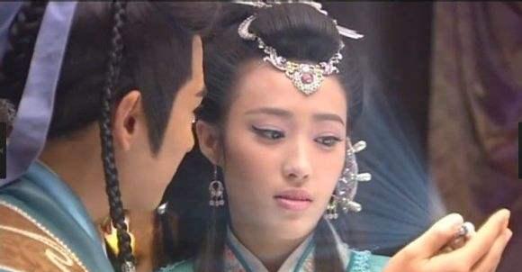 姬发电商跨界后"发福",想当初颜值不输小鲜肉们_张迪_刘玉婷_发展