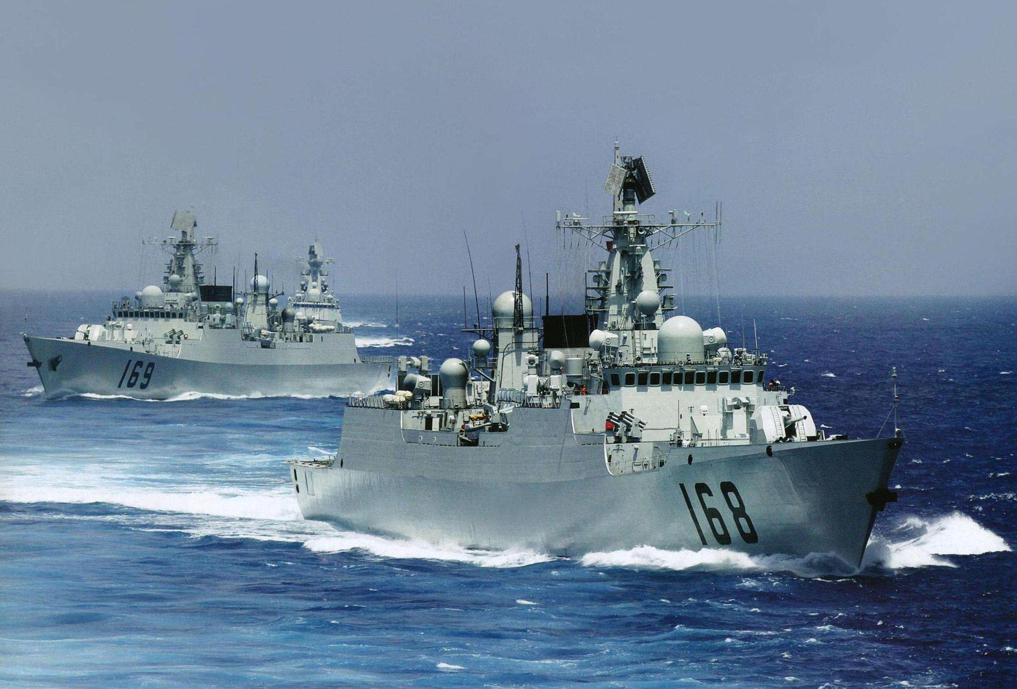 055驱逐舰相当于美国最新型朱姆沃尔特级驱逐舰