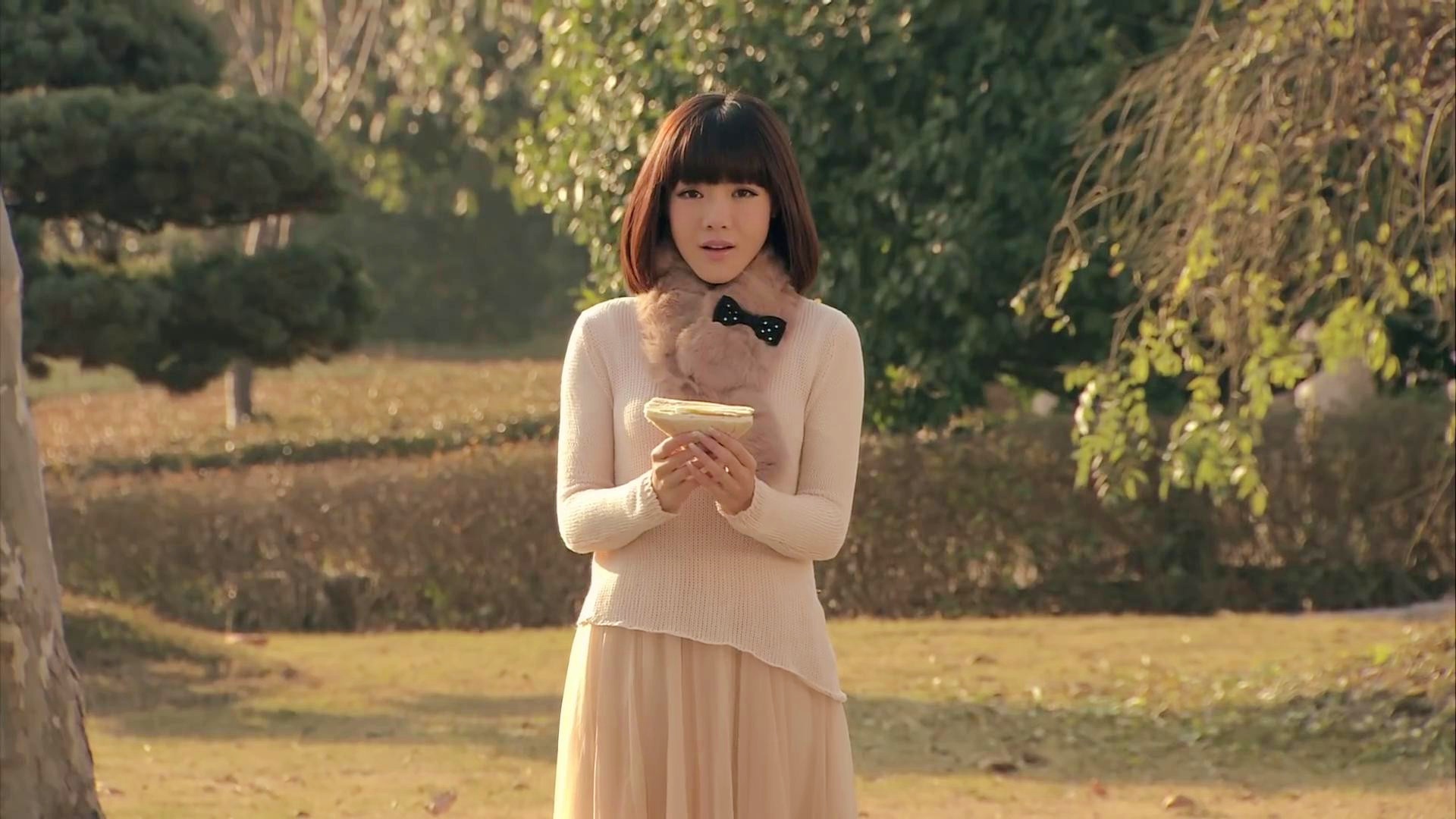 爱情公寓4:悠悠拿来了作品集锦,名场面要来了,这段无敌了呀