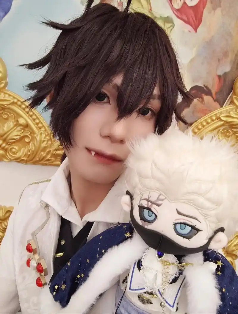 这次五一直接降温度,囚徒要弄虎牙刚好要弄虎牙的地方今天口腔溃但