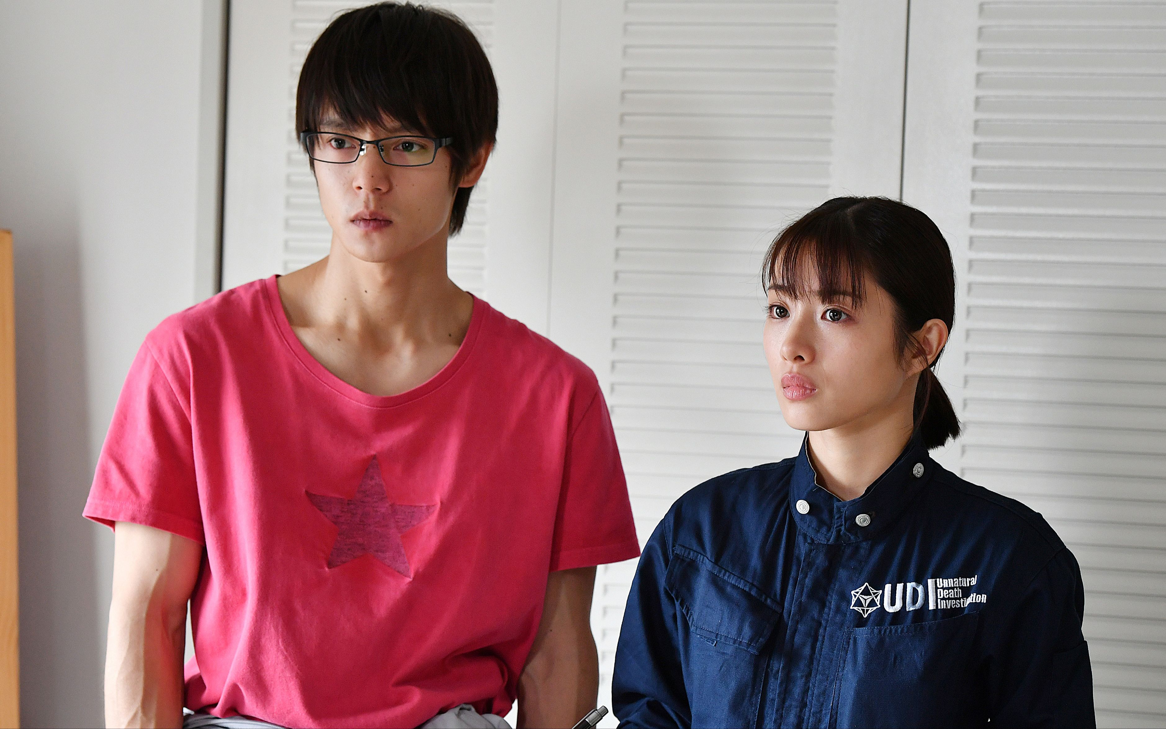 高分法医日剧小伙离奇死亡怀疑被女友投毒法医解剖后查出惊天真相