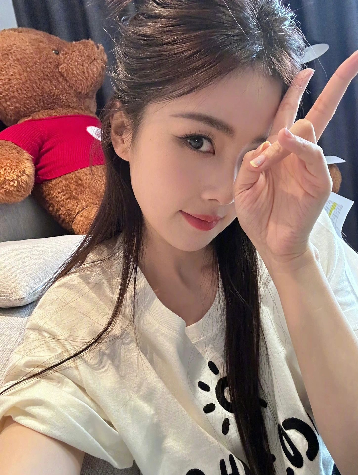 白鹿分享日常,穿搭同款合集来啦 特别喜欢白鹿的分享日常系列,穿搭也