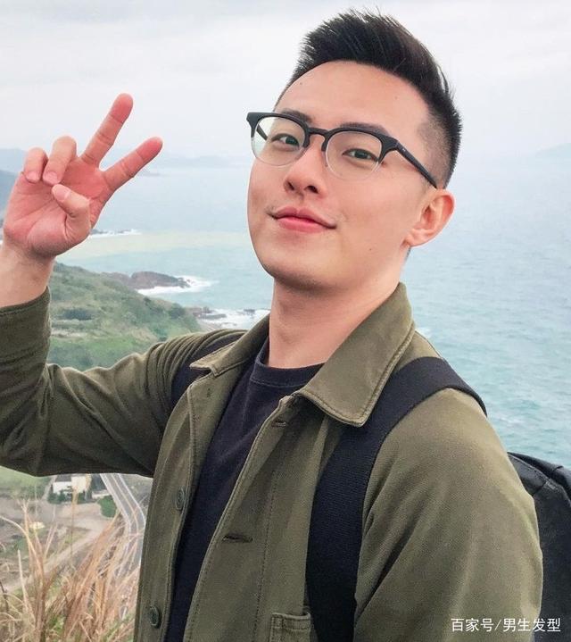 30岁左右男士剪什么发型?试试这5款时髦造型,轻熟又帅气