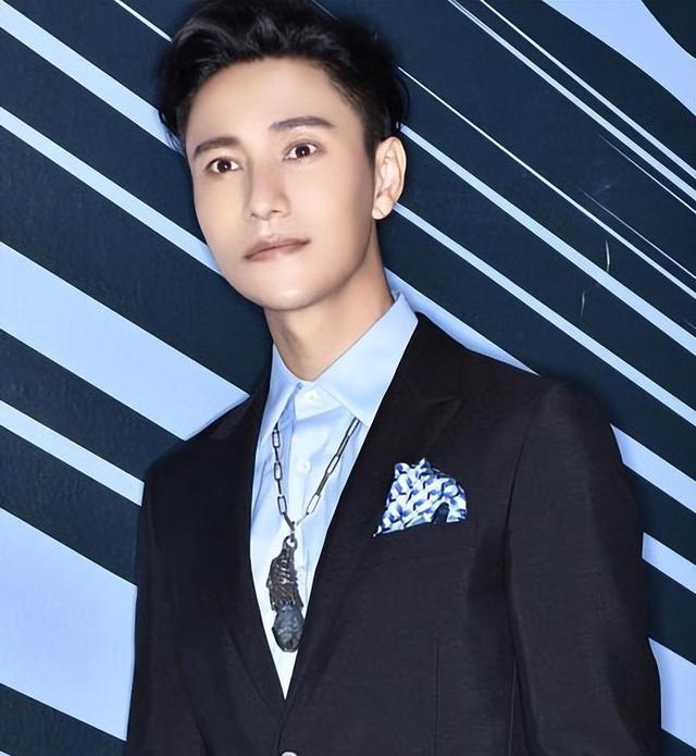 陈坤:中国演艺界的多才多艺艺术家陈坤,作为中国大陆的知名男演员,以