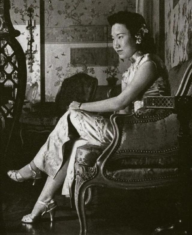 张学良曾经说:"于凤至是最好的夫人,赵一荻是最患难与共的妻子,贝太太