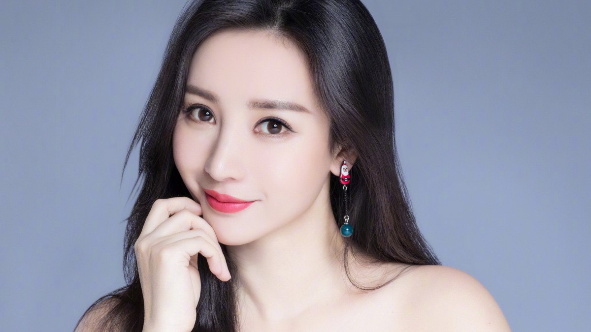 性感女明星柳岩图片壁纸1217