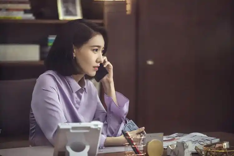 高露《完美关系》热播 神秘身份浮出水面_电视剧_爱特豆