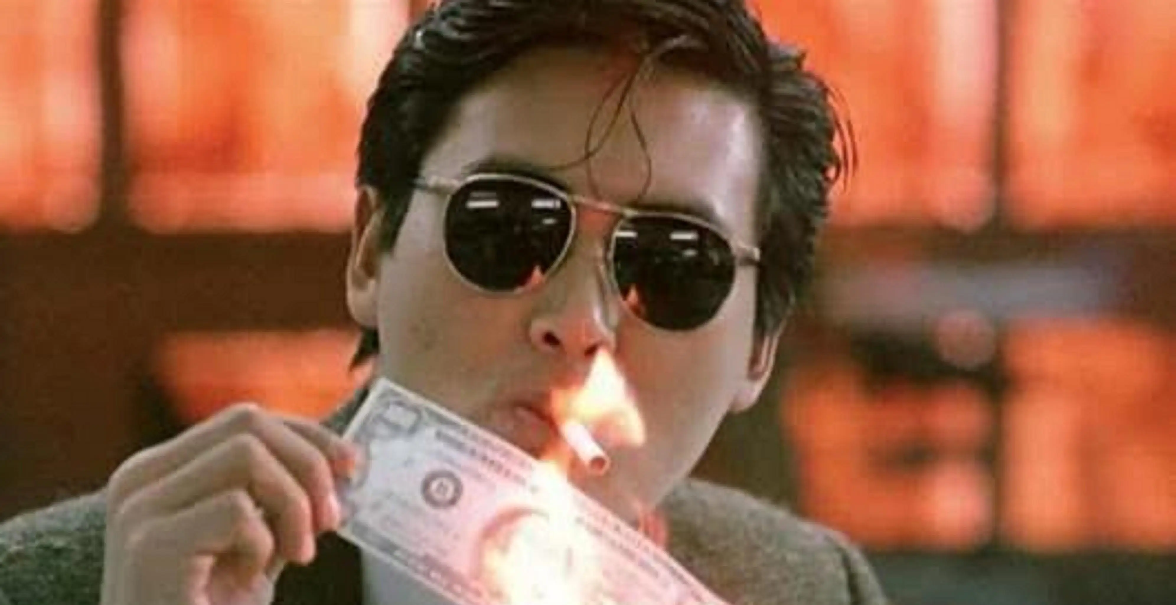 66岁男神周润发近况:银发皱纹和妻子逛街,网友:男神也老啊