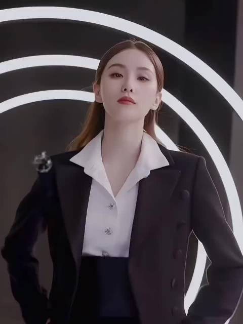 刘诗诗 盘点刘诗诗穿过的西装,你最喜欢那一套穿西装的女人 我喜欢每