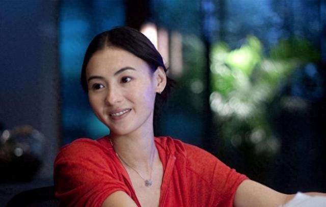 张柏芝:单飞后,开启新恋曲,幸福与她不期而遇