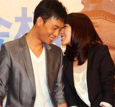 张译:被相恋十年女友抛弃,成名后来找他成植物人,今二婚妻子美