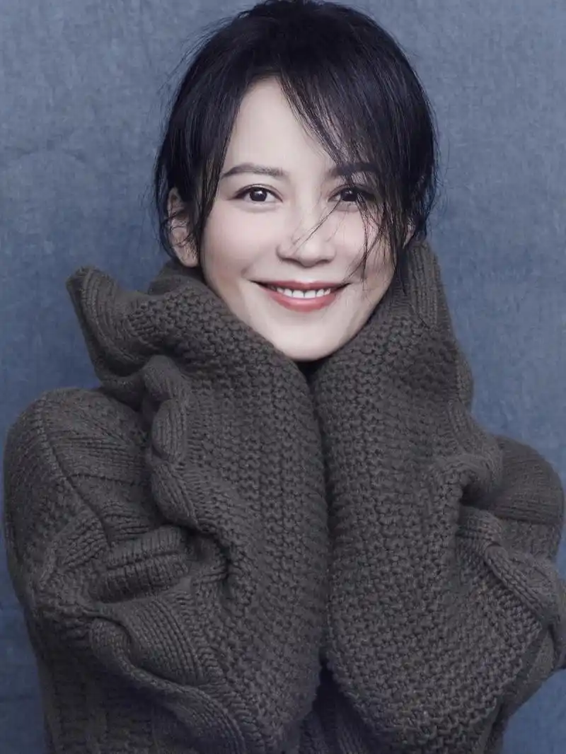 年龄越大越迷人的女神俞飞鸿,这么多年保持单身的原因是什么?